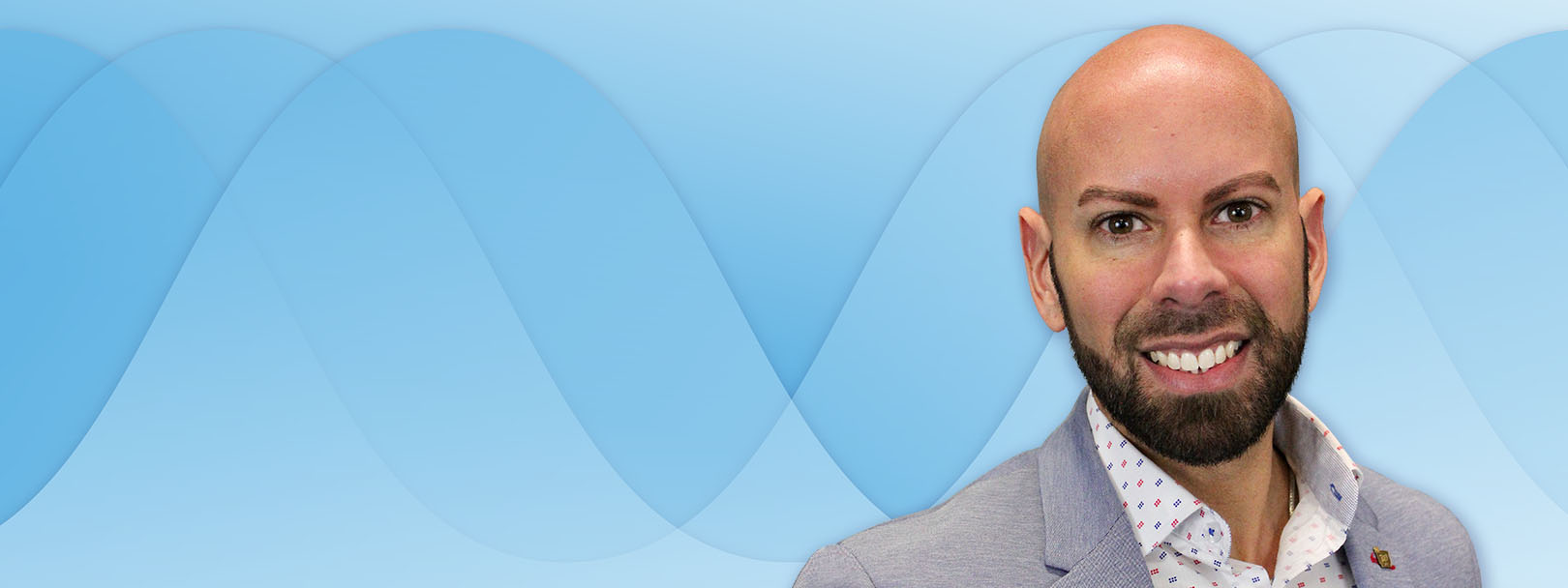 An image of Héctor Pérez, Walgreens director of pharmacy and retail operations